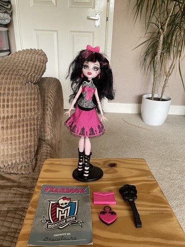 Monster high draculaura - monster,
