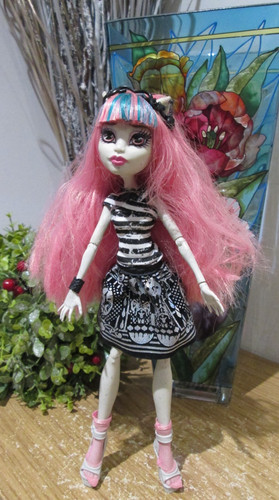 Vintage 2011 mattel monster - 2011,