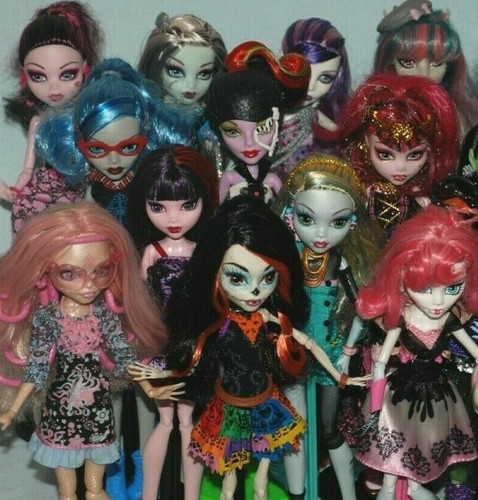 Monster high dolls - (list, #3)