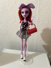 Monster High Operetta Dance