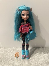 Monster High Isi Dawndancer