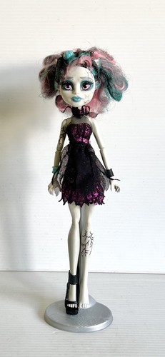 Monster high zombie shake - monster,
