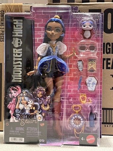 Monster high doll robecca - high,